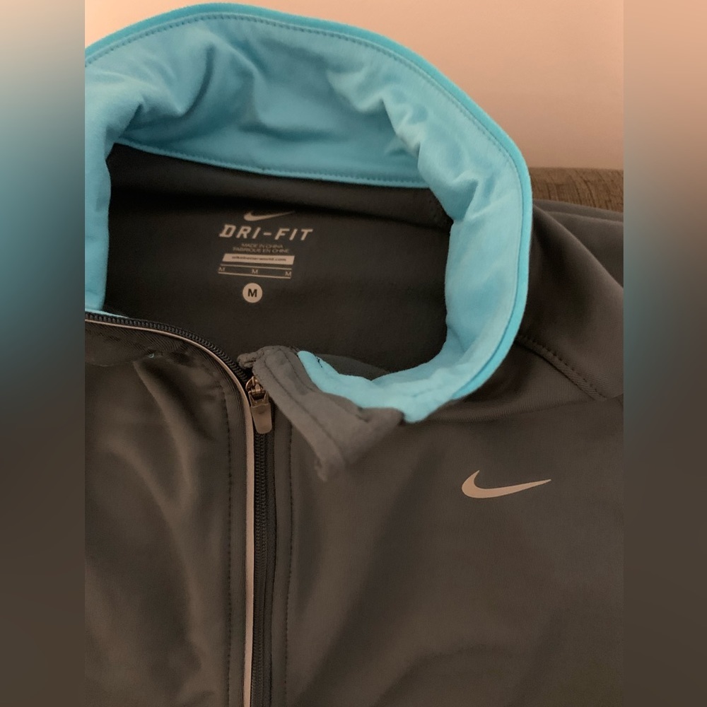 $85 Nike Womens Element Thermal Jacket Running Full Zip 520359-479 Sz: M - Picture 3 of 6